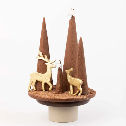 Golden Reindeer Chocolate Forest 850g