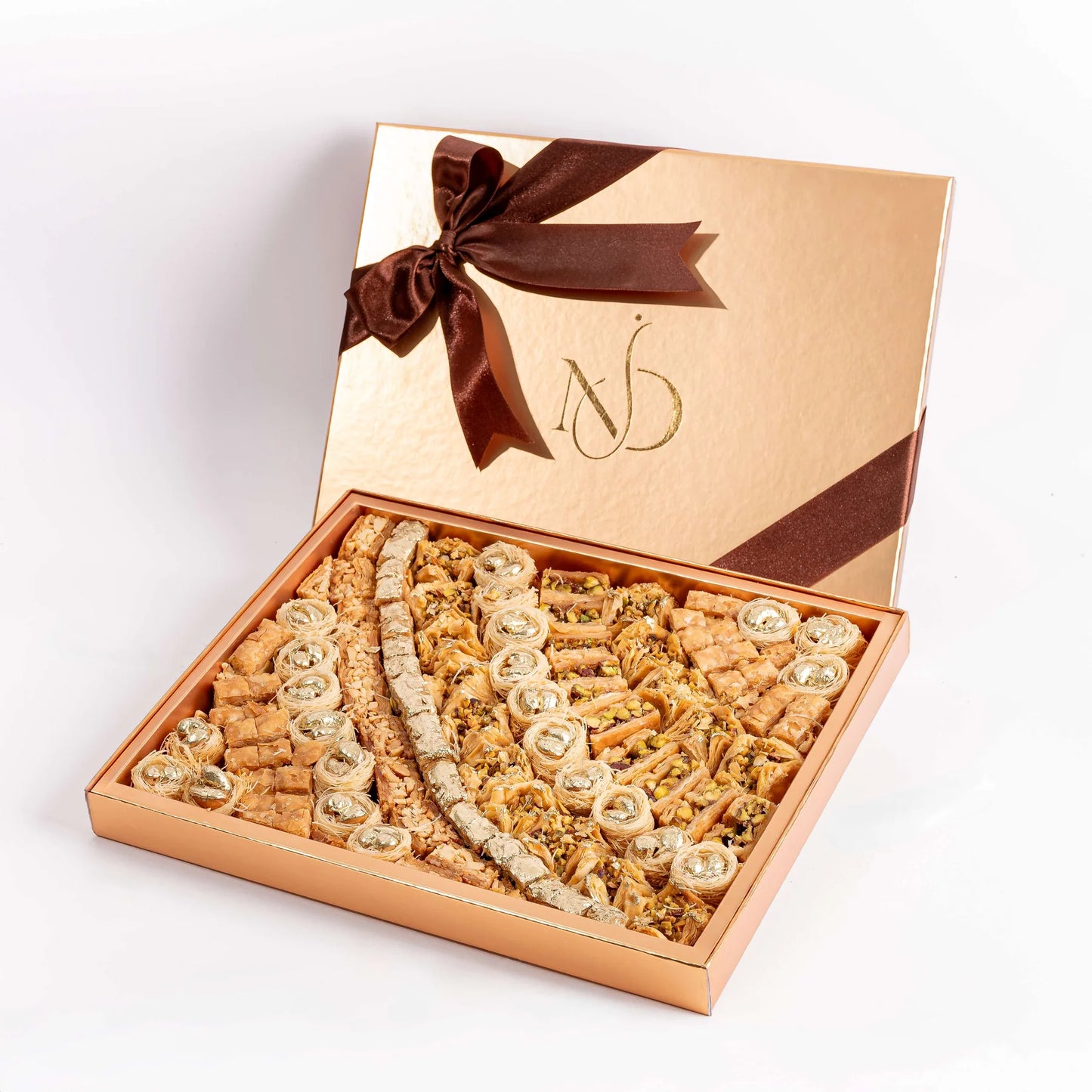 Eid Signature Baklava Assorted Gift Box 71pcs