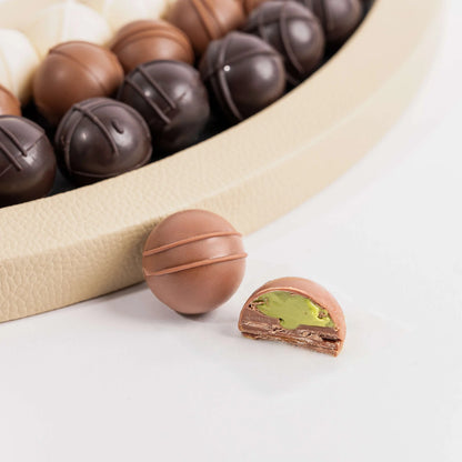 Chocolate Truffles Halo Gift Tray 1240g