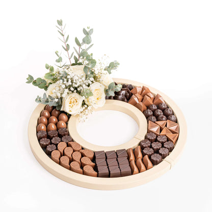 Luxury Chocolates Halo Gift Hamper 1800g